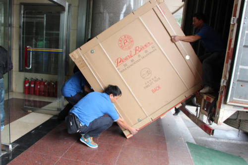 黑水钢琴贵重工艺品无忧运
